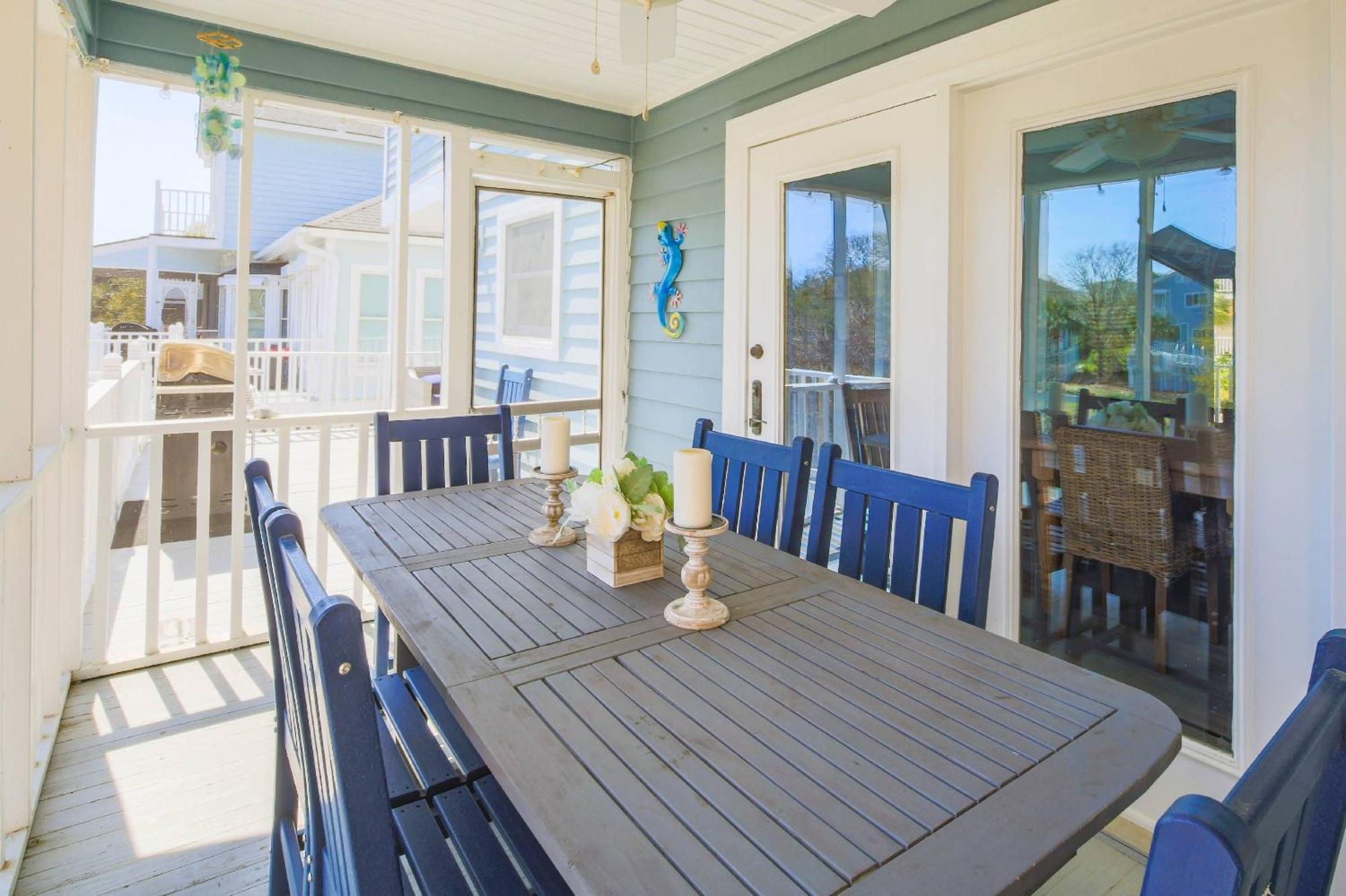 The Coastal Holiday home