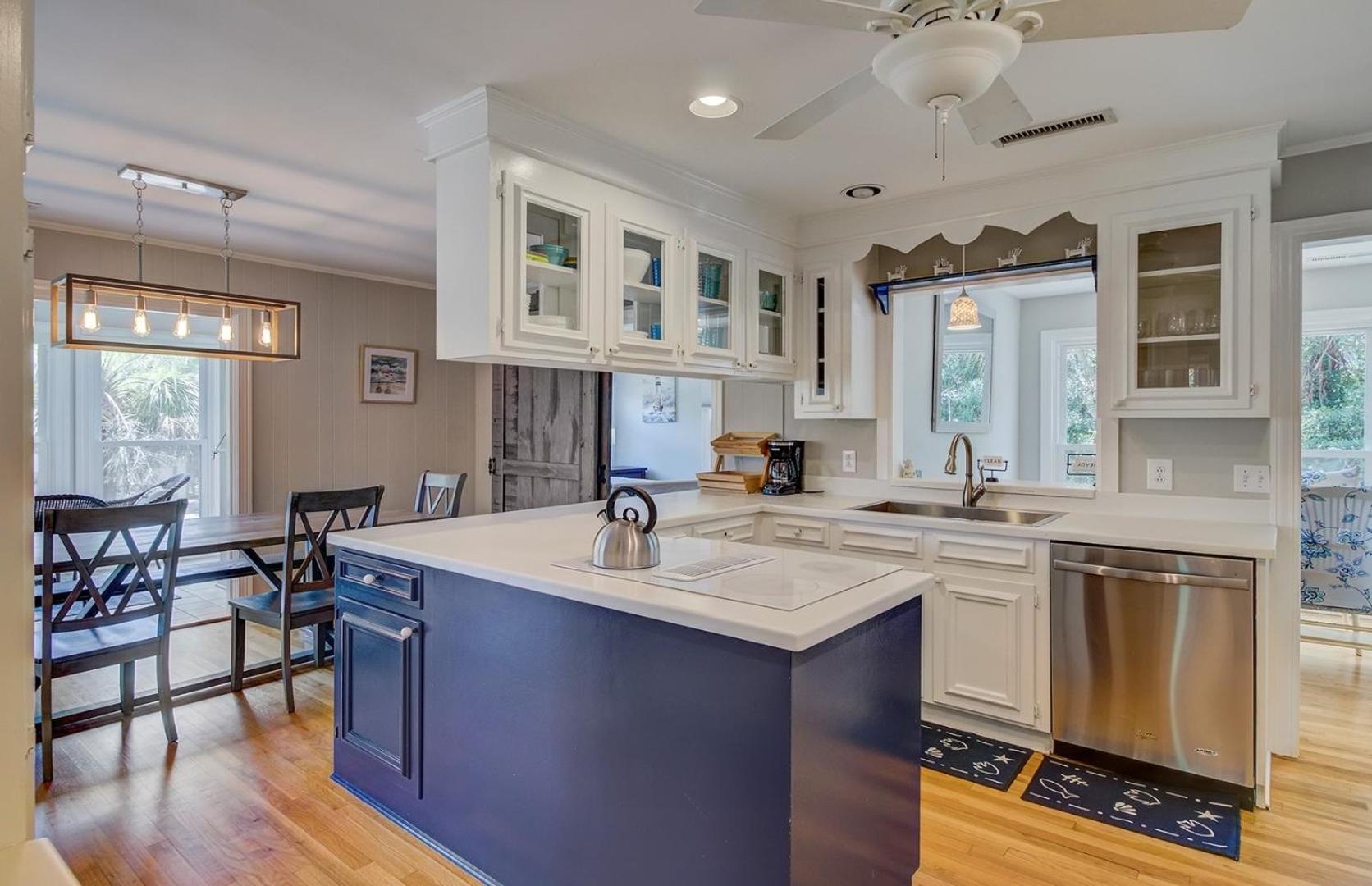11 43rd Avenue By Avantstay Pool Close To Holiday home Isle of Palms