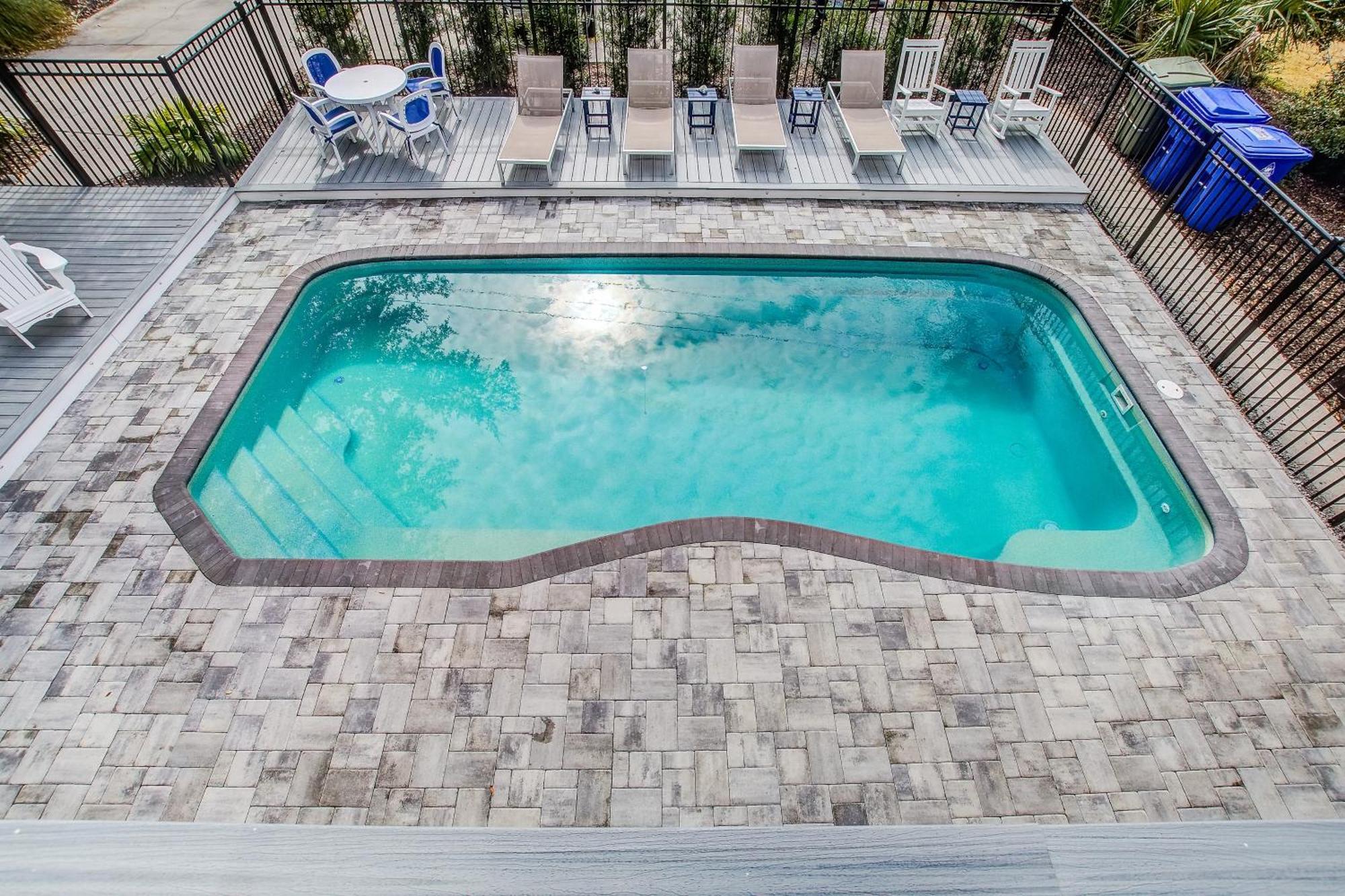 5 Edgewater Aly Holiday home