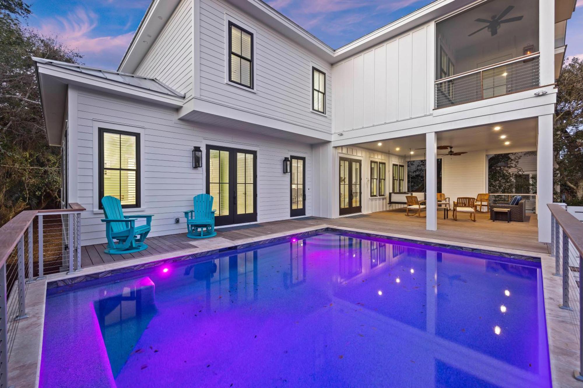 2905 Palm Blvd Holiday home