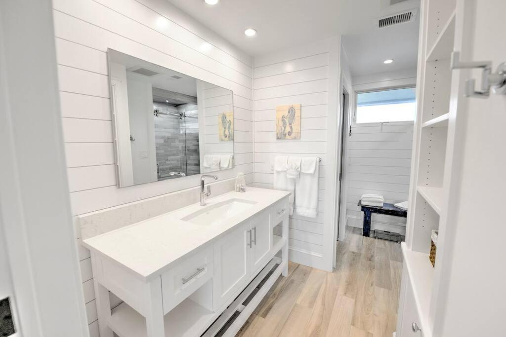 New! Seagrove 9d - Luxurious Floor * Isle of Palms
