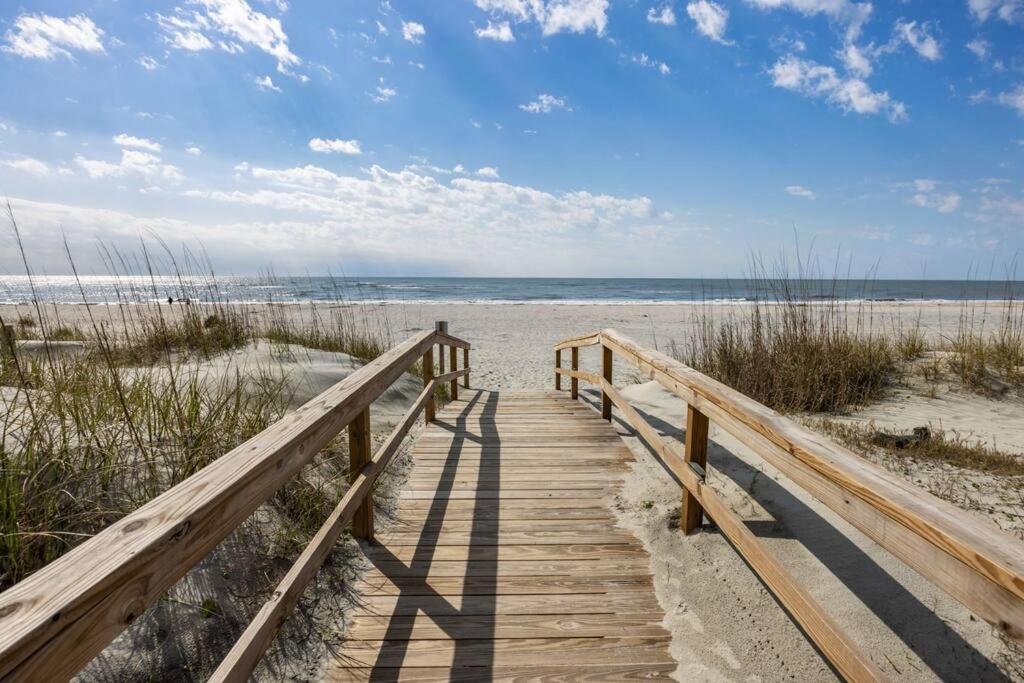 New! Seagrove 9d - Luxurious Floor Isle of Palms