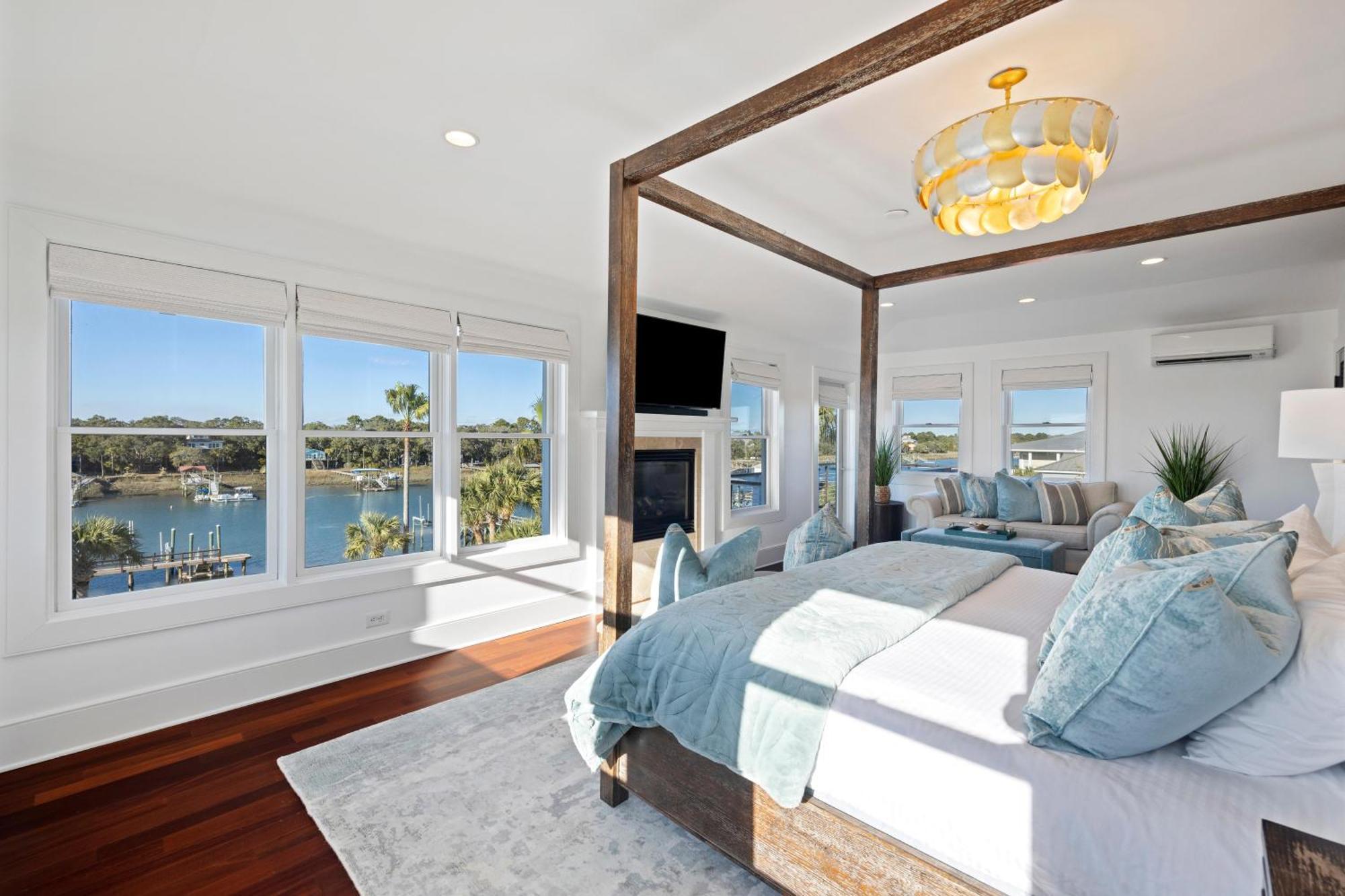44 Intracoastal Court *