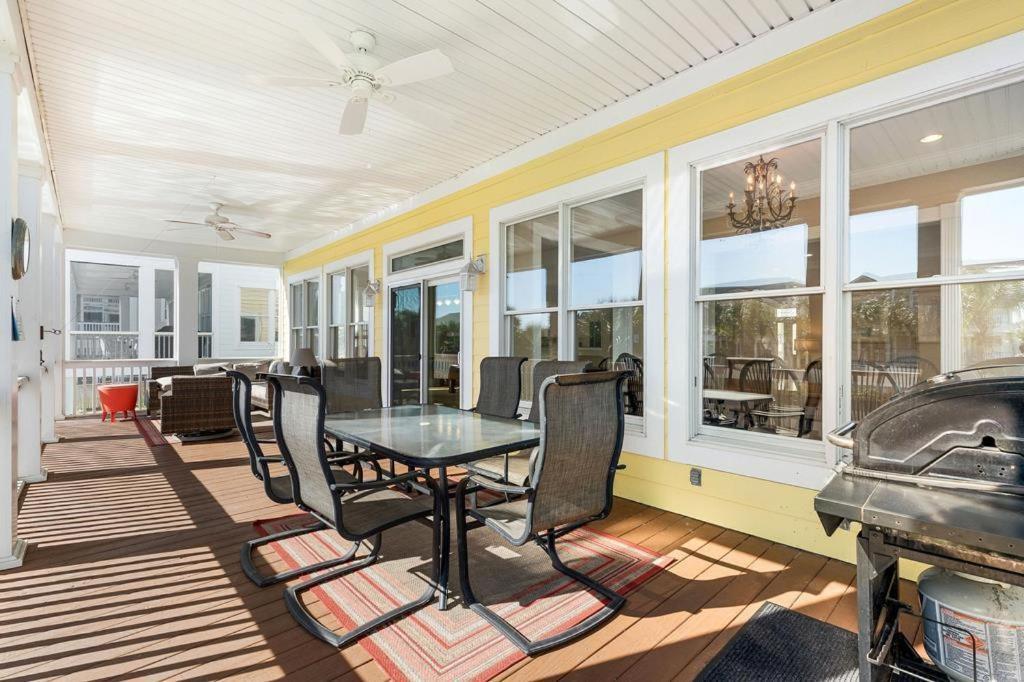 918 Carolina Boulevard * Isle of Palms