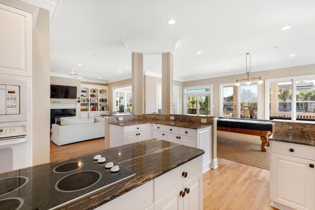 918 Carolina Boulevard Holiday home