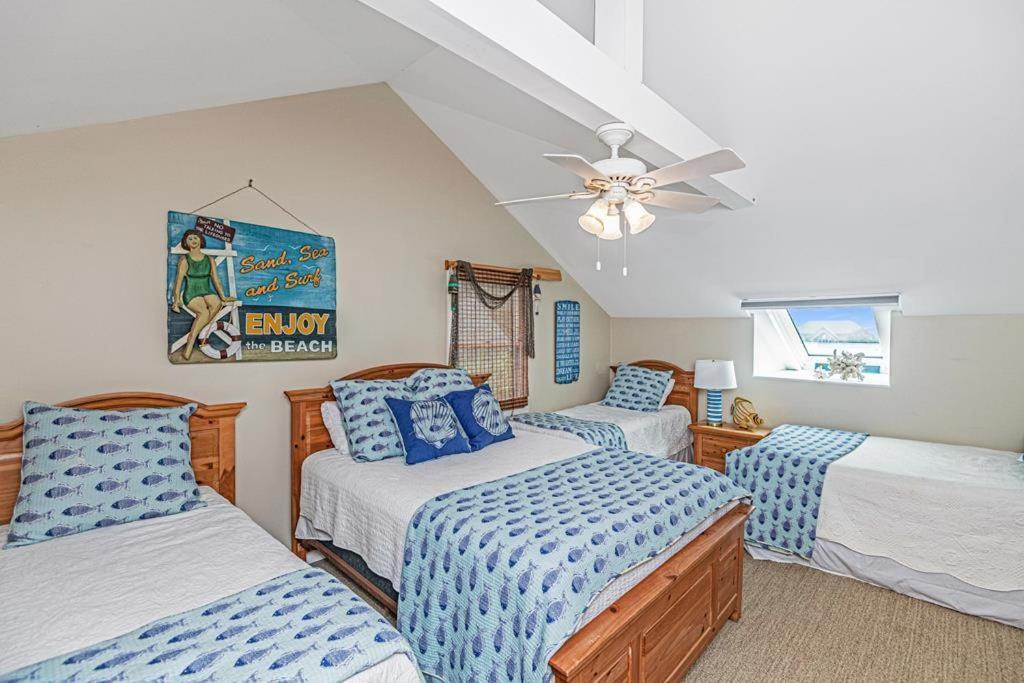 Holiday home 806 Carolina Boulevard Isle of Palms
