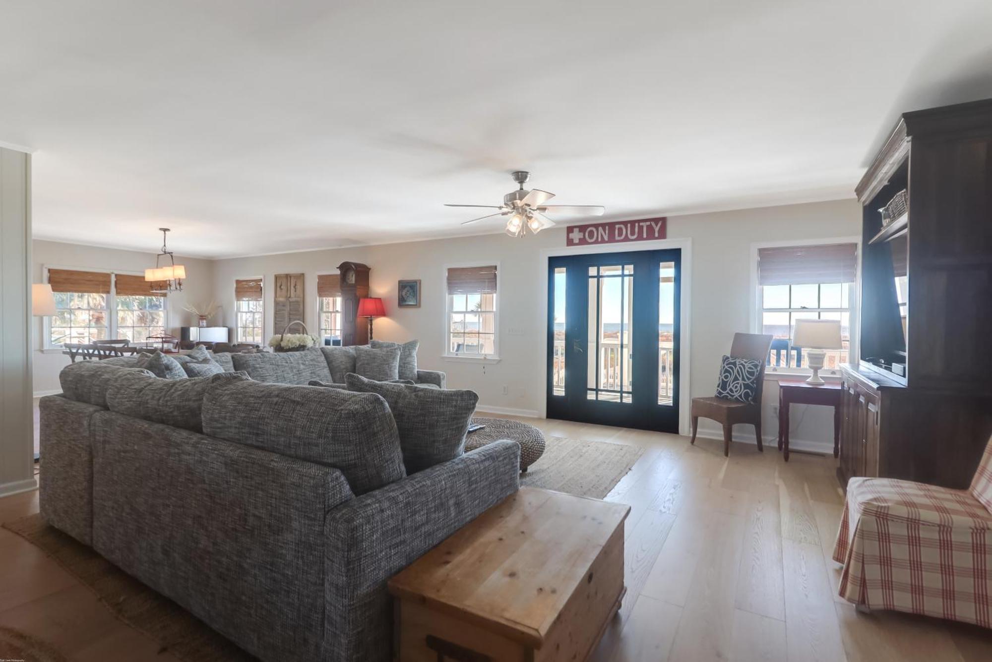 3602 Palm Boulevard *