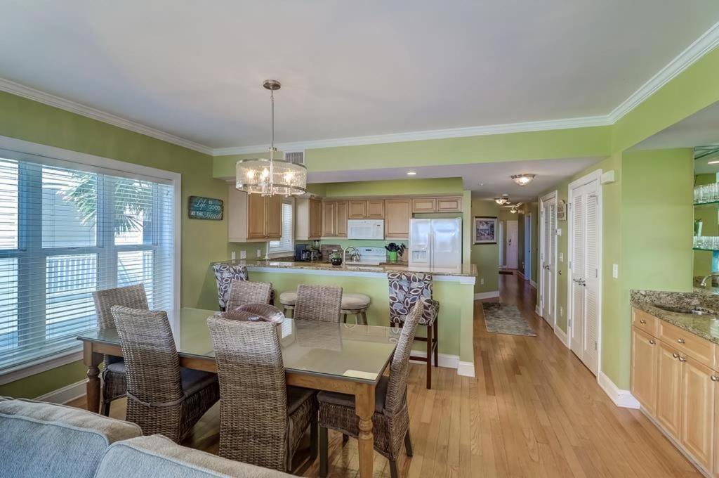 Holiday home 1010 Ocean Palms 103