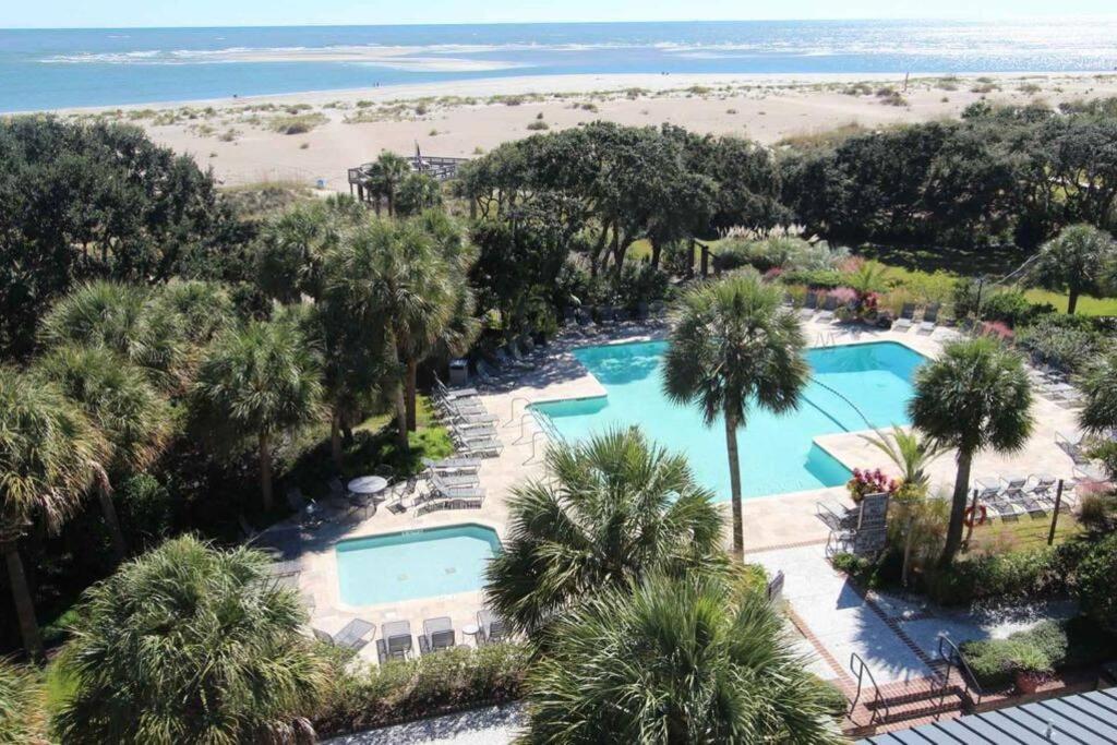 Shipwatch 418 - Luxury Oceanfront Penthouse In * Isle of Palms