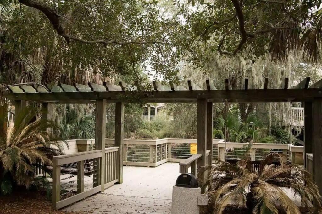 Apartment Lagoon 22 - Private Villa! Close Walk To Beach! Isle of Palms