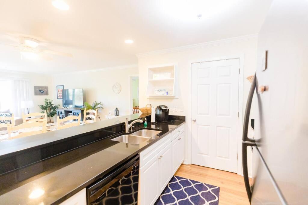 Apartment Lagoon 25 - Heart Of Wild Dunes, Quick Walk To