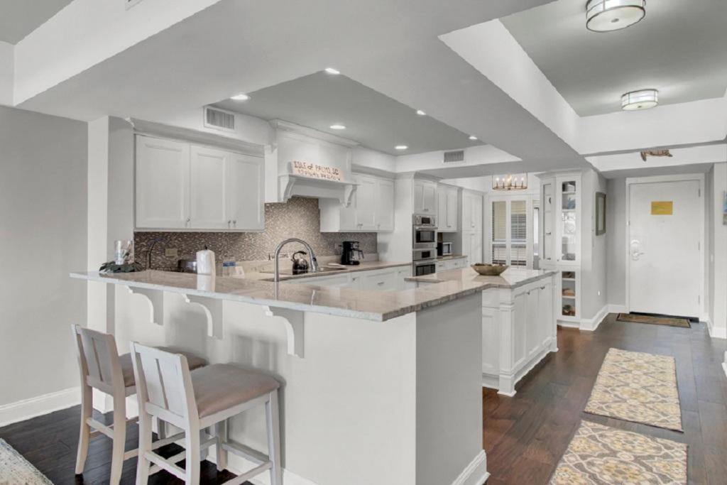 Holiday home Ocean Club 4103 By Wild Dunes, Oceanfront