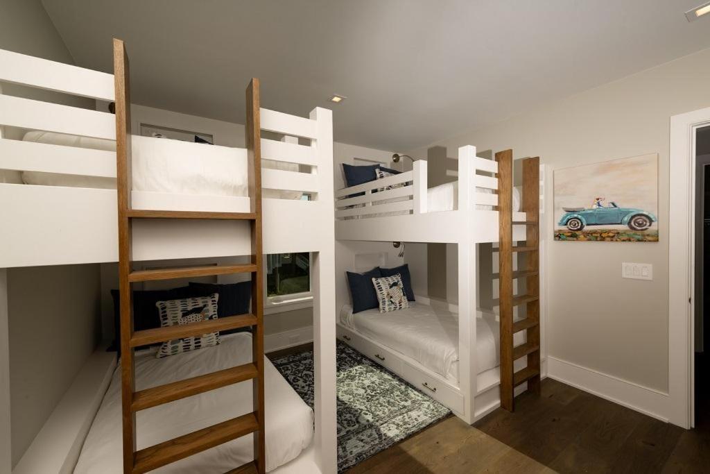 Holiday home Dunecrest 6 By Wild Dunes, Luxury Oceanfront