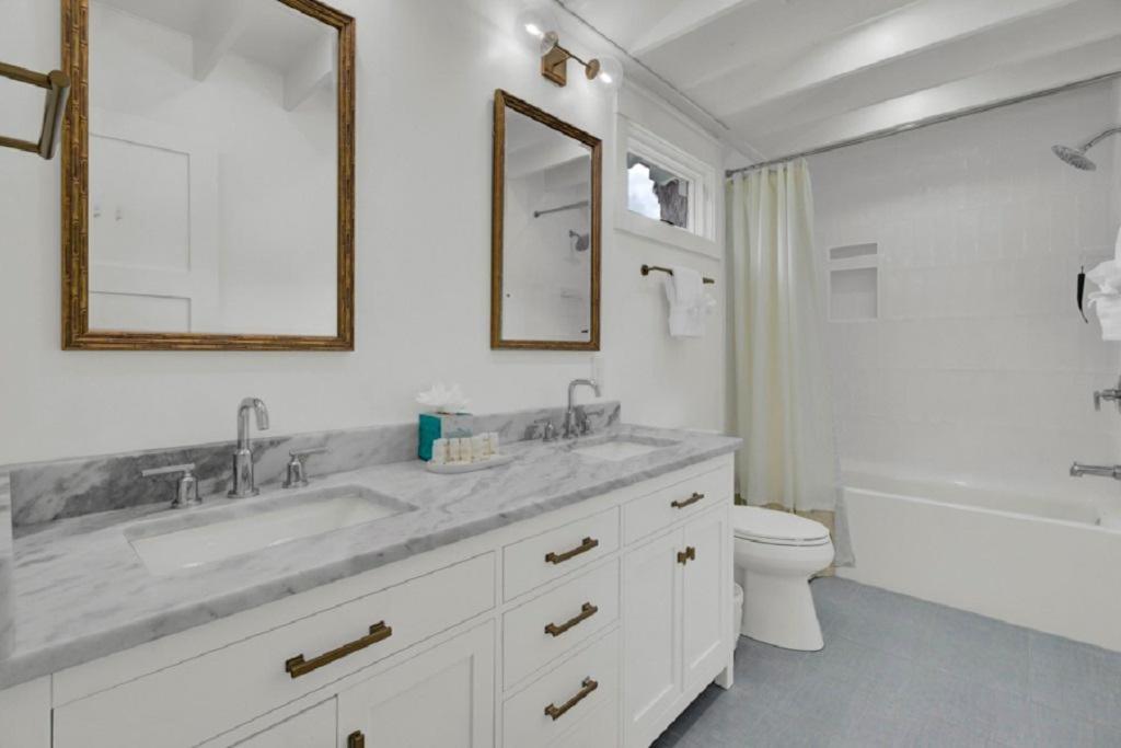 Sandcrab Court 22 By Wild Dunes, Luxury Isle of Palms