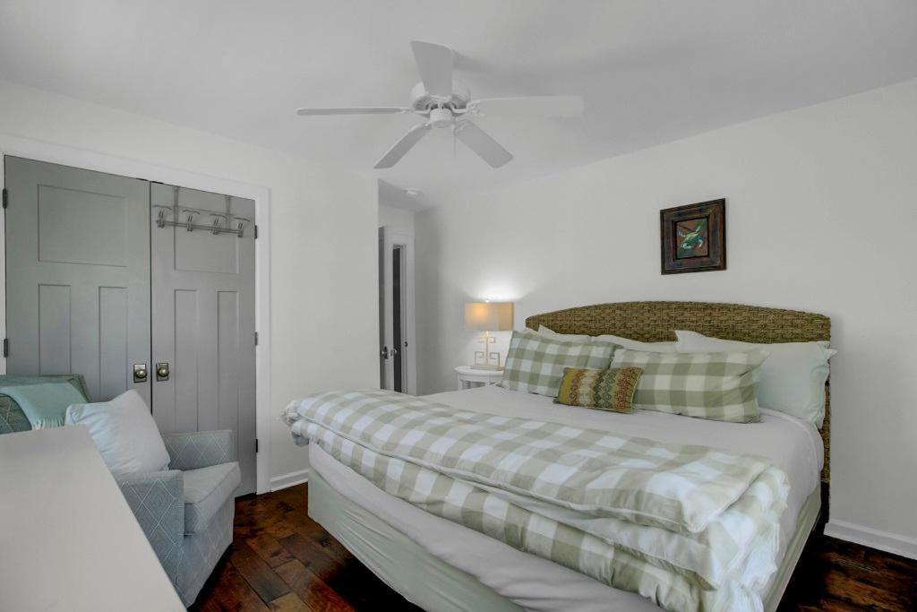 Holiday home Sandcrab Court 18 By Wild Dunes, With Amenities