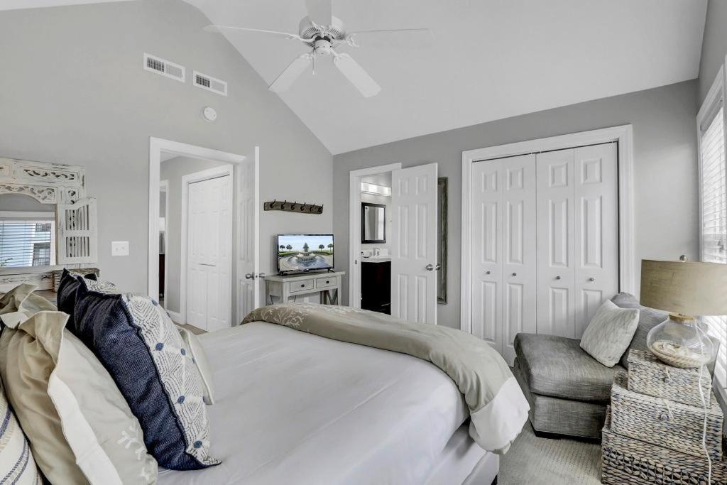 Grand Pavilion 34 By Wild Dunes, Luxury Holiday home