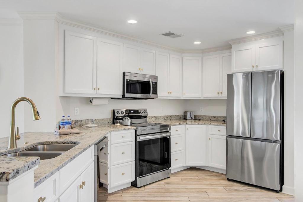 Summerhouse 301 By Wild Dunes, Oceanfront * Isle of Palms