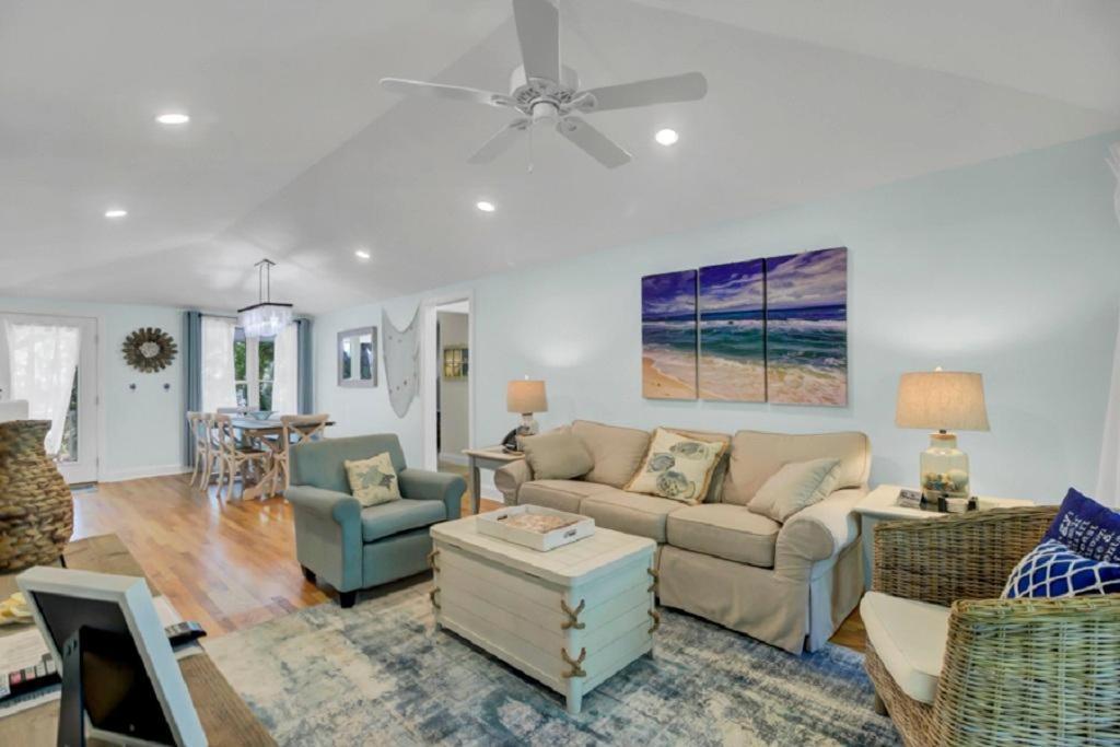 Twin Oaks 48 By Wild Dunes Holiday home