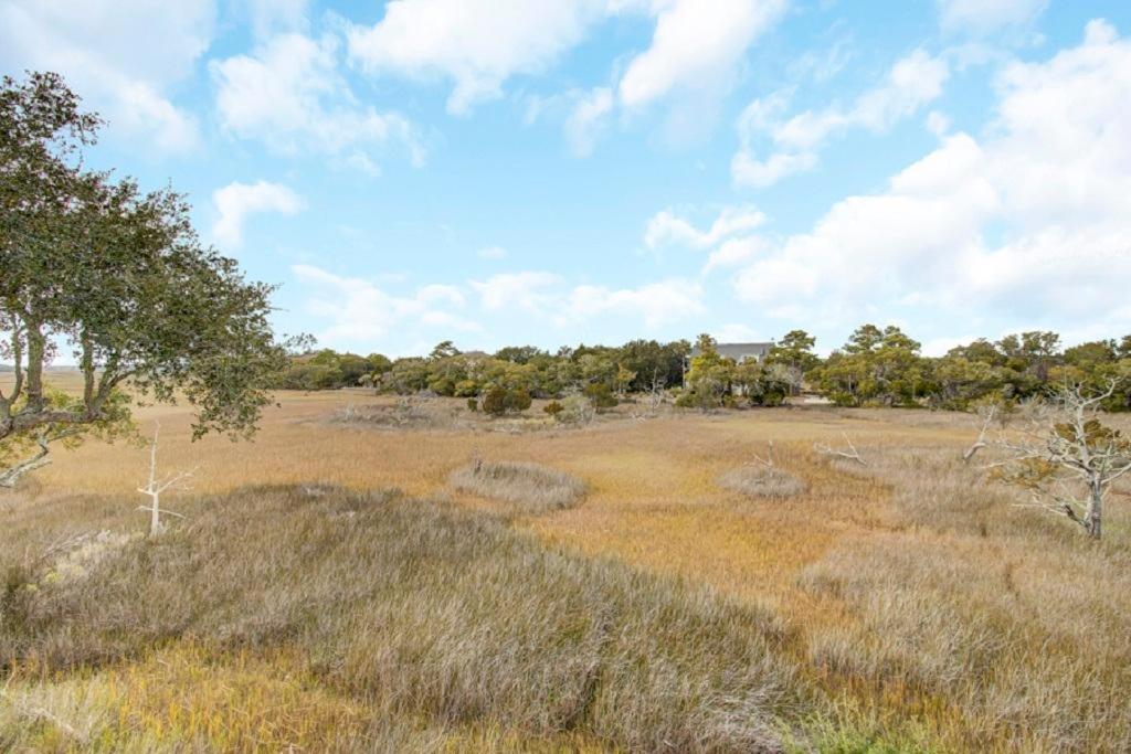 Holiday home Seagrass Lane 25 By Wild Dunes, With Marsh View And Amenity Access Isle of Palms
