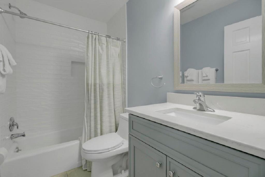 Racquet Club 7 By Wild Dunes, In Core