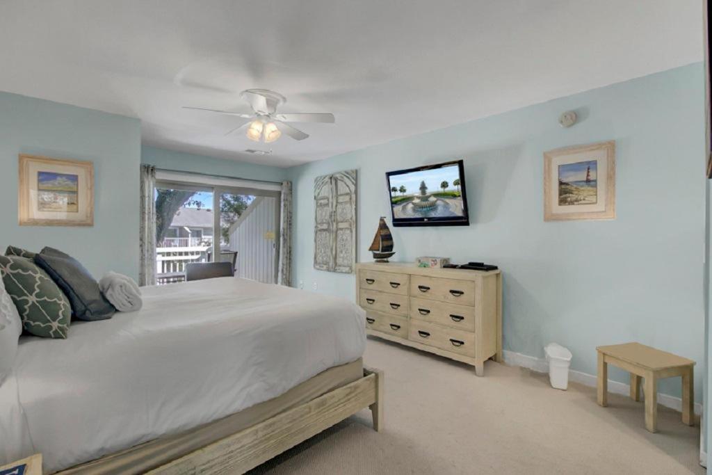 Racquet Club 7 By Wild Dunes, In Core Holiday home