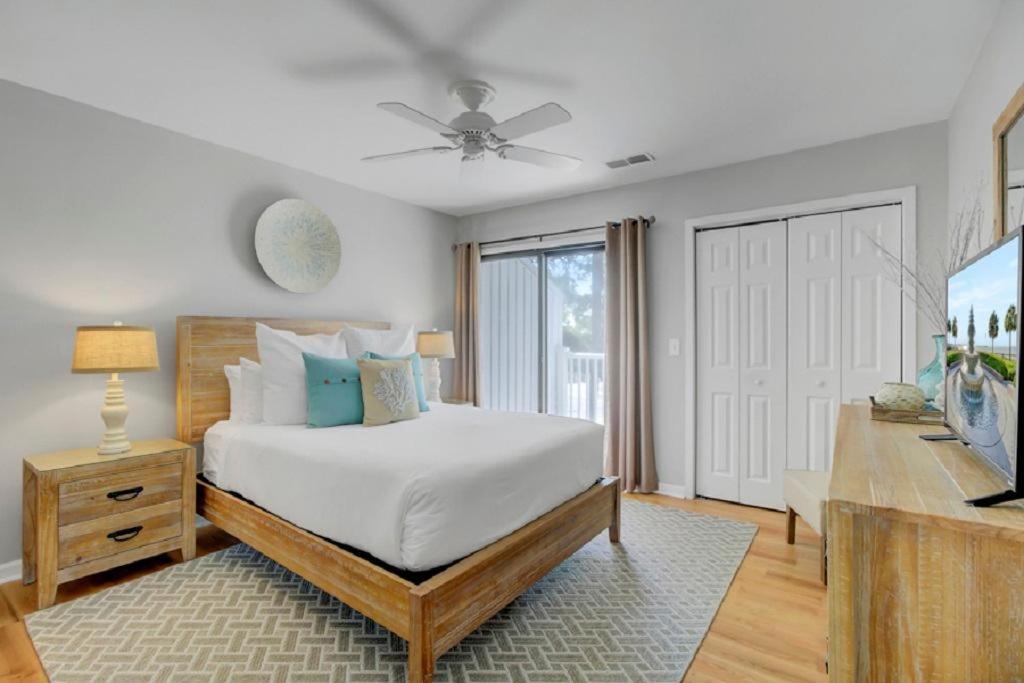 Holiday home Racquet Club 2 By Wild Dunes, In Core *