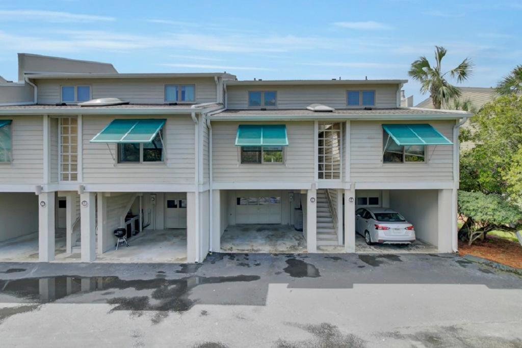Holiday home Club 53 By Wild Dunes, Oceanfront *