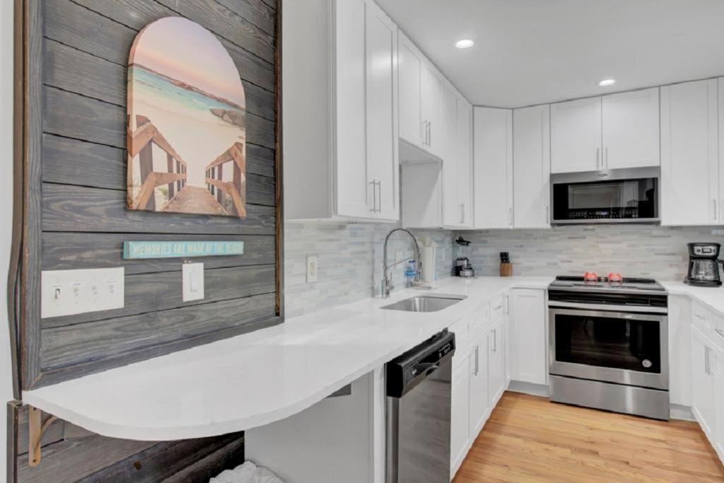 Sandcrab Court 2 By Wild Dunes, With Amenities Isle of Palms