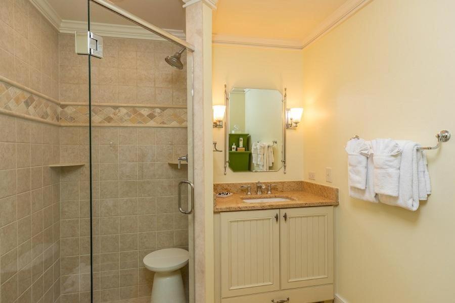 Club 42 By Wild Dunes, Oceanfront Holiday home