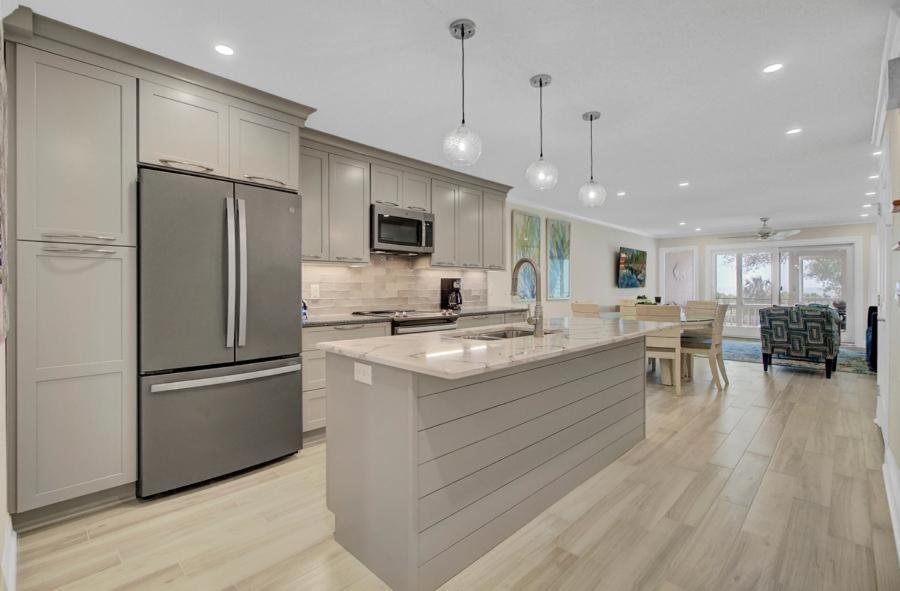 Club 25 By Wild Dunes, Oceanfront