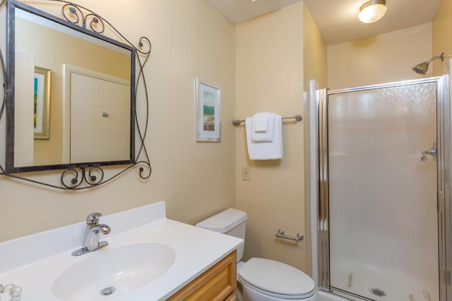 Seascape 219 By Wild Dunes, Oceanfront Holiday home *