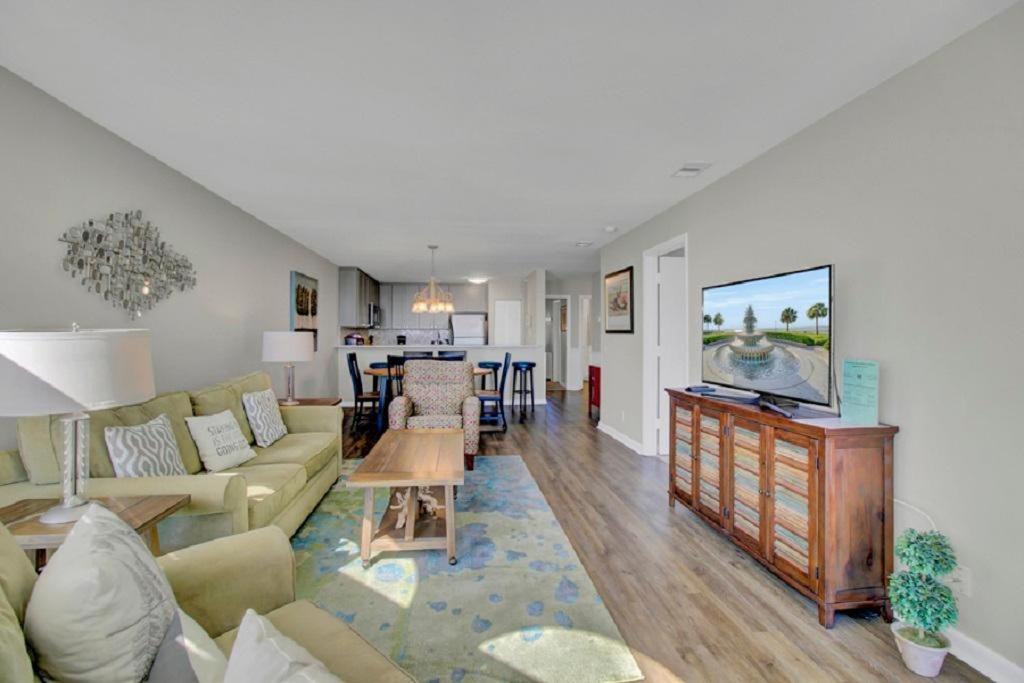 Seascape 213 By Wild Dunes, Oceanfront * Isle of Palms
