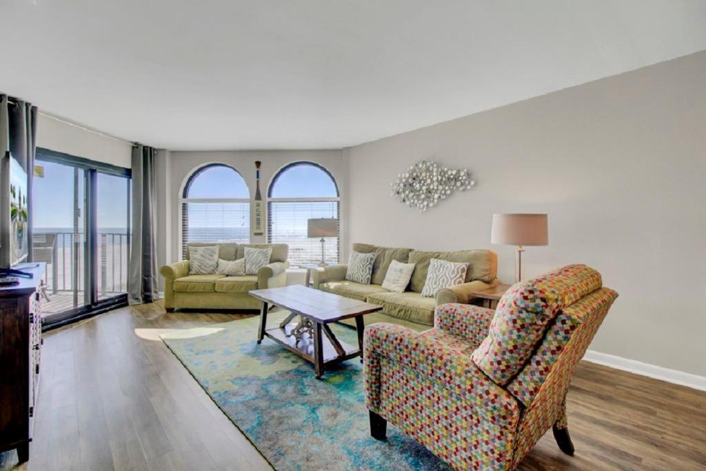 Seascape 213 By Wild Dunes, Oceanfront *