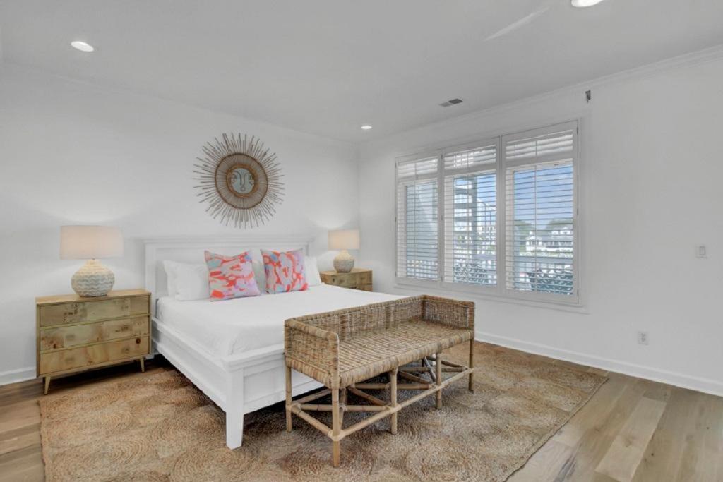 Yacht Harbor Court 30 By Wild Dunes, Marina View With Amenity Access Isle of Palms
