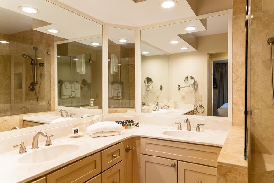 Holiday home Shipwatch 104a By Wild Dunes, Oceanfront