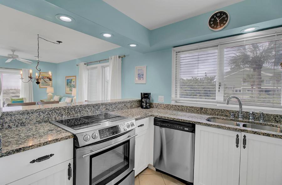 Mariners Walk 2a By Wild Dunes, Oceanfront Holiday home *