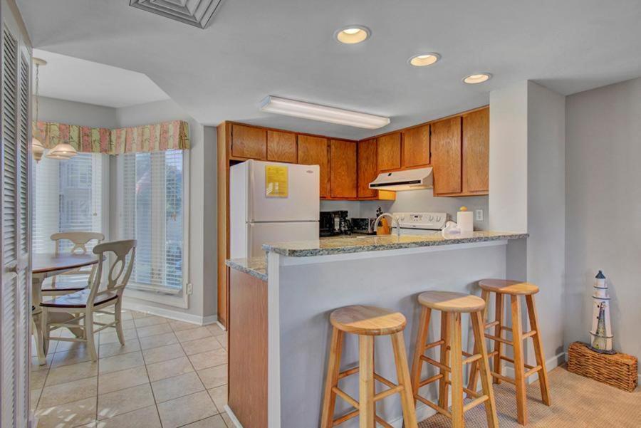 Port O'call C204 By Wild Dunes, Ocean View *