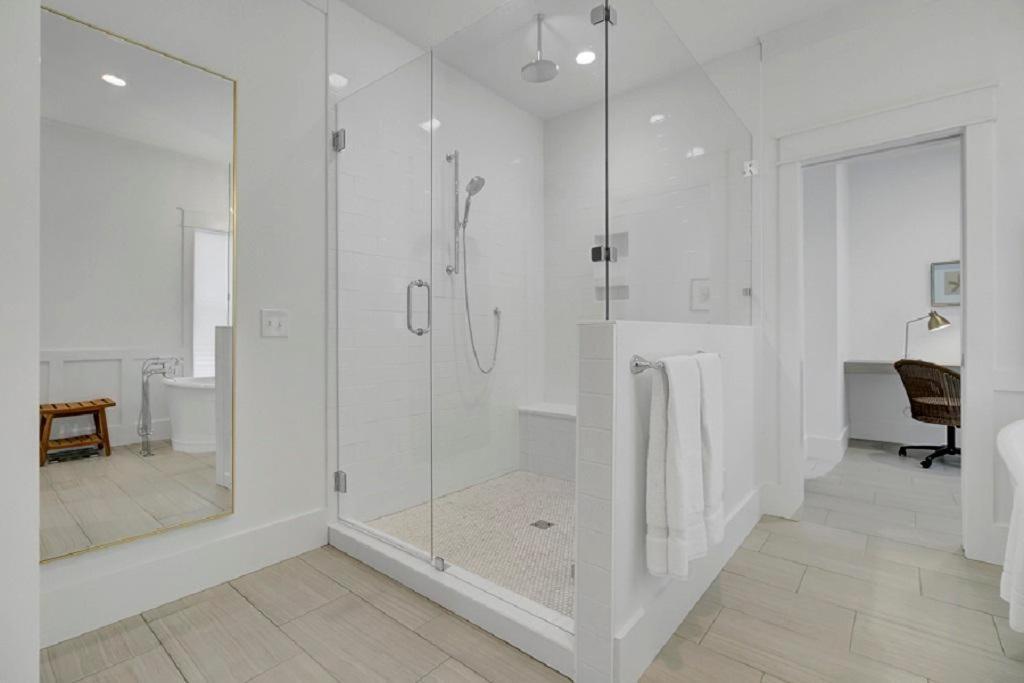 Grand Pavilion 35 By Wild Dunes, Luxury In Core With Amenity Access