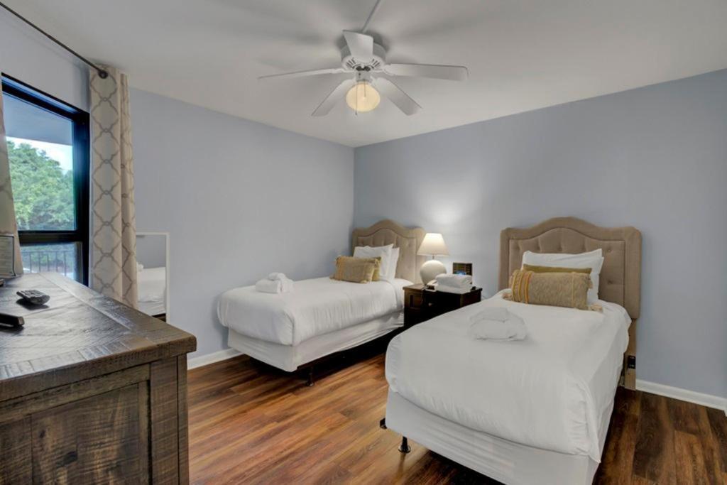 Holiday home Shipwatch 110b By Wild Dunes, Ocean View Isle of Palms