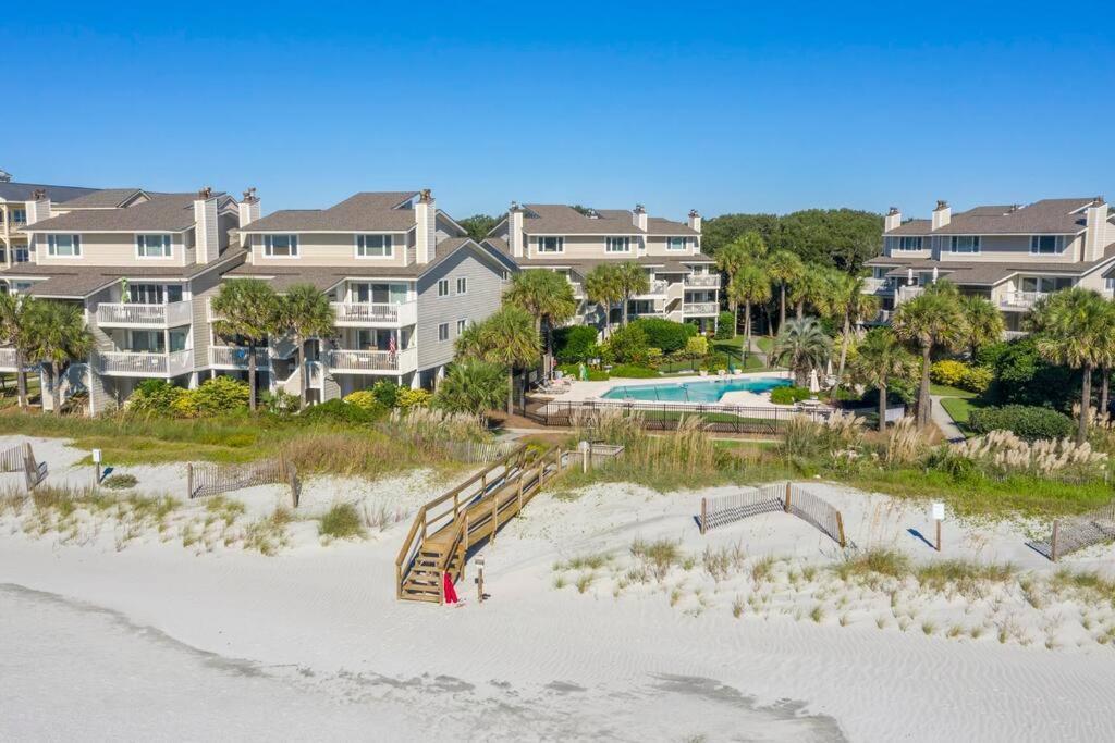 Seagrove 11c - Oceanfront View! Center Of Resort! Apartment