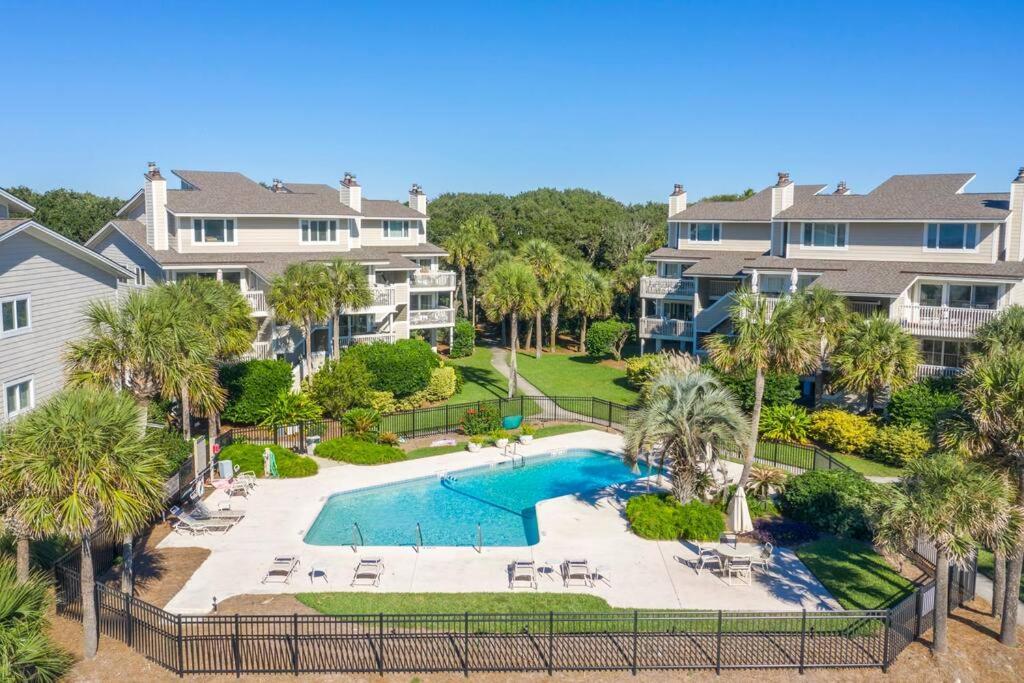 Apartment Seagrove 11c - Oceanfront View! Center Of Resort!