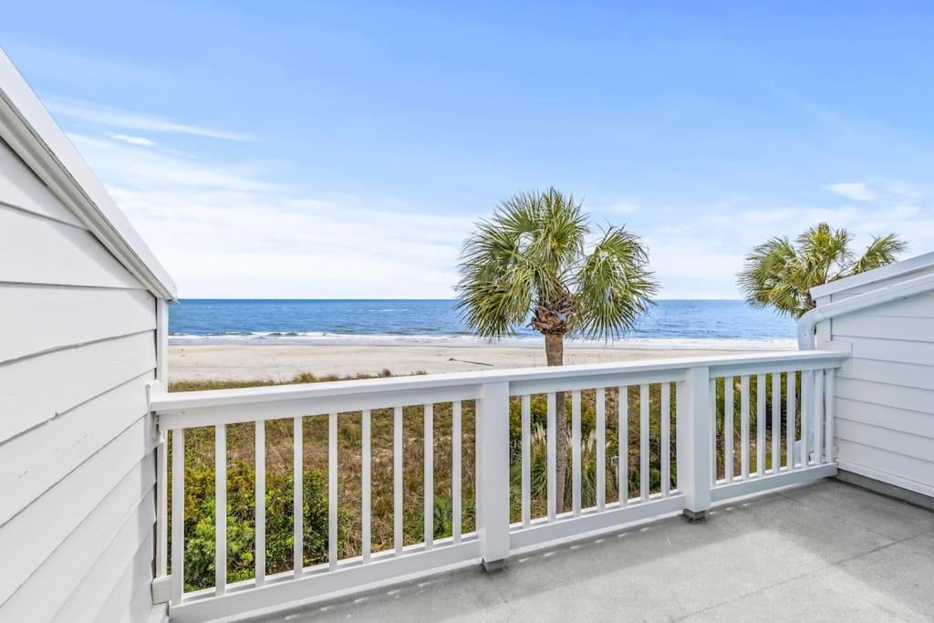 Club 31 - Luxurious Oceanfront - Walkout *
