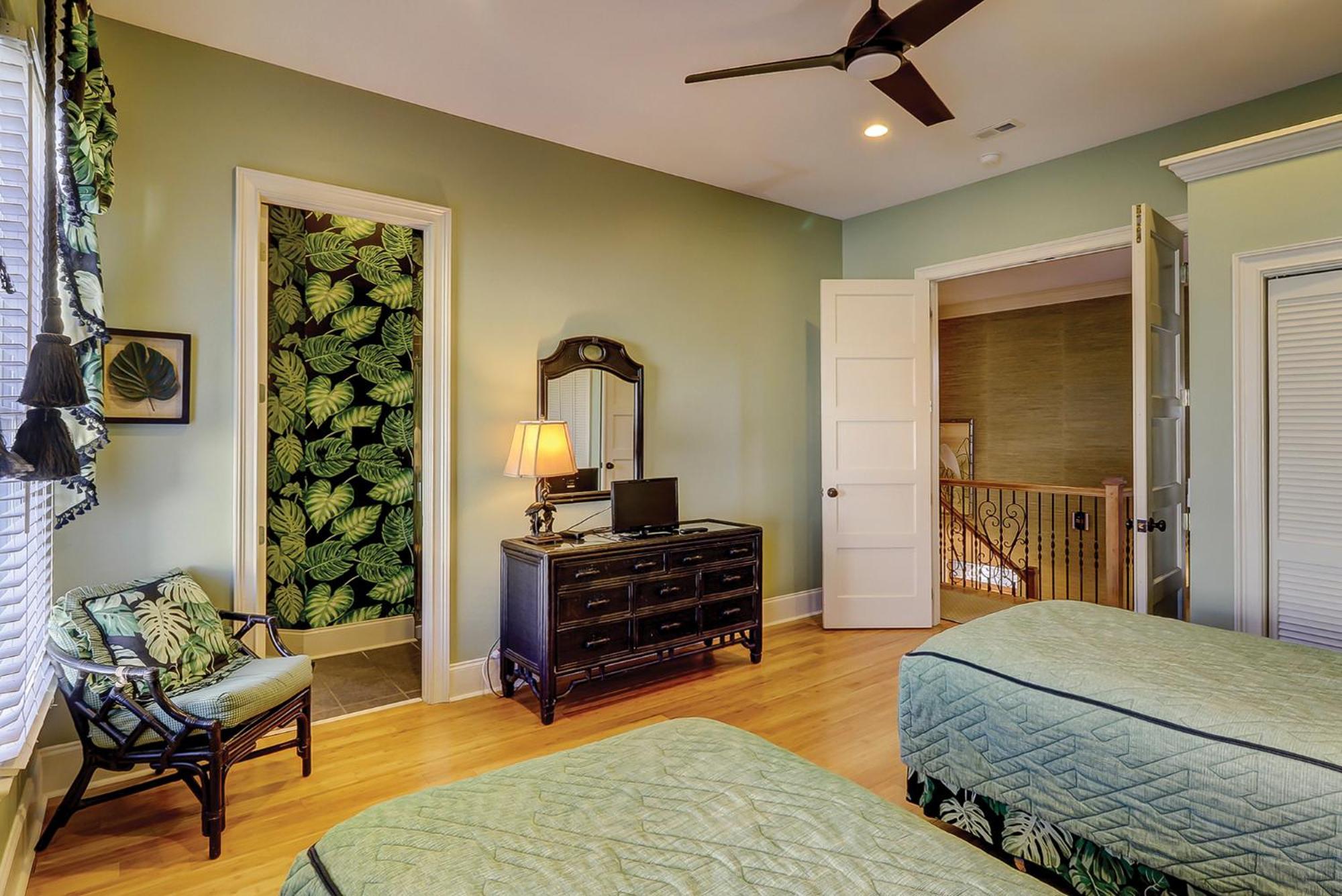 Holiday home Four Thirty-third Isle of Palms
