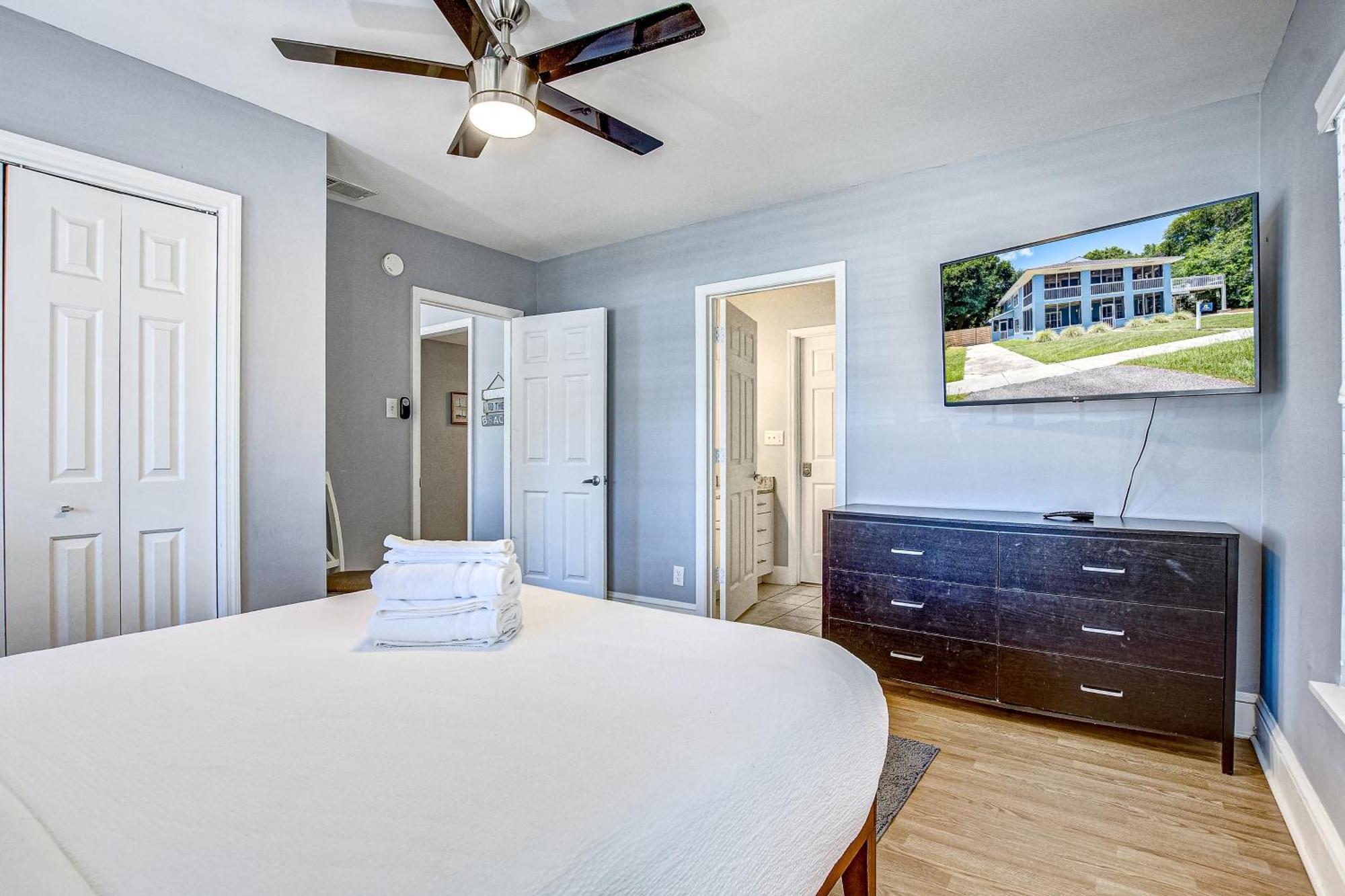 Palm Boulevard 2403