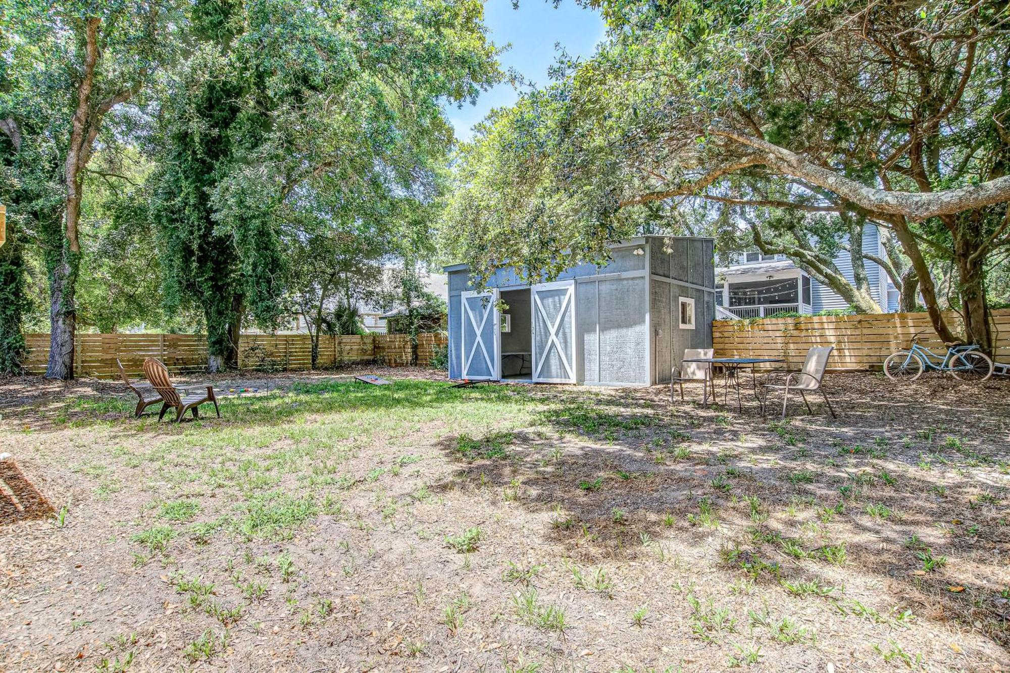 Palm Boulevard 2403