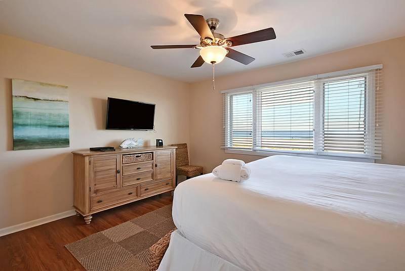Holiday home 12d Mariners Walk *