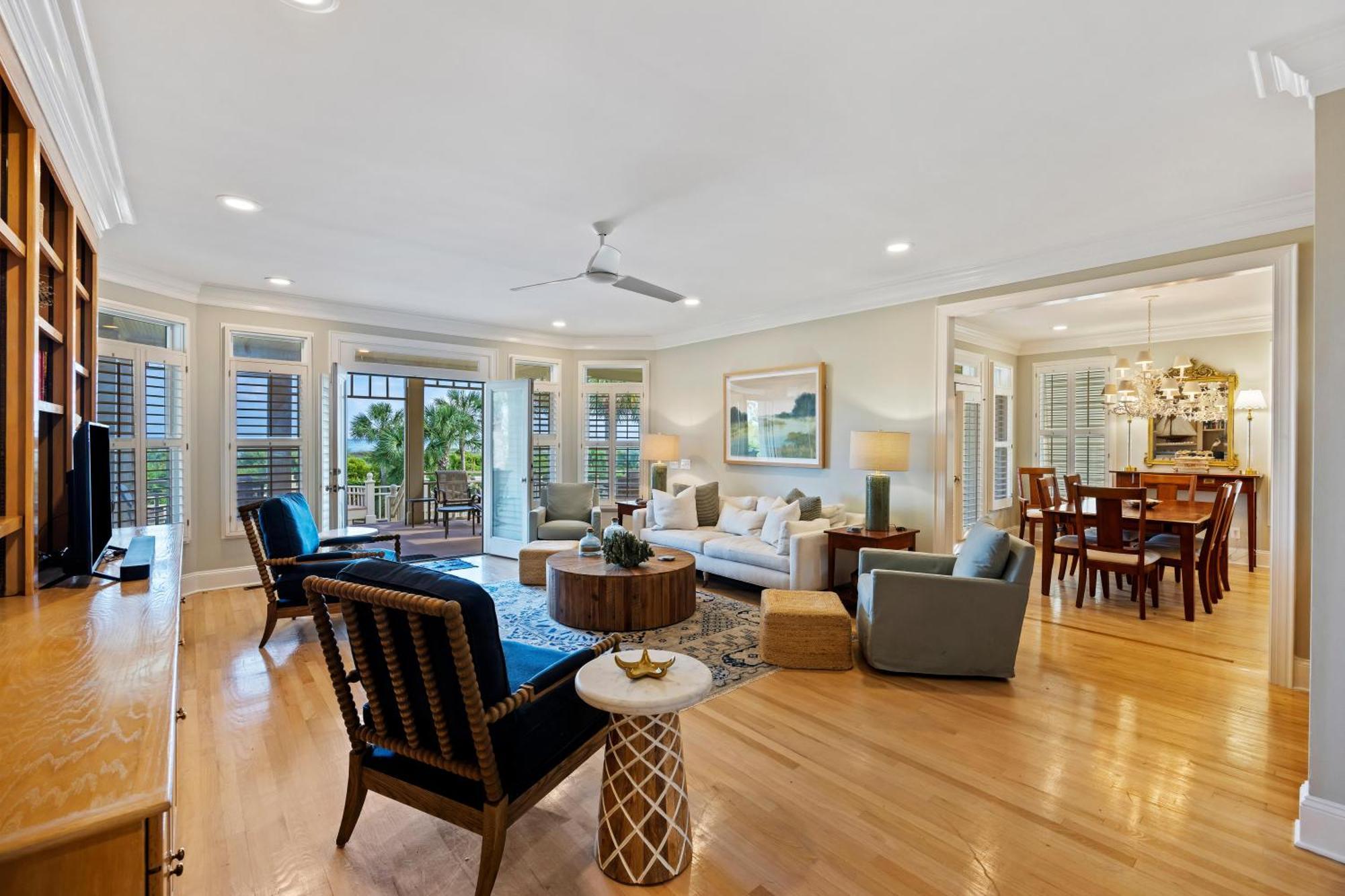 3700 Palm Blvd * Isle of Palms