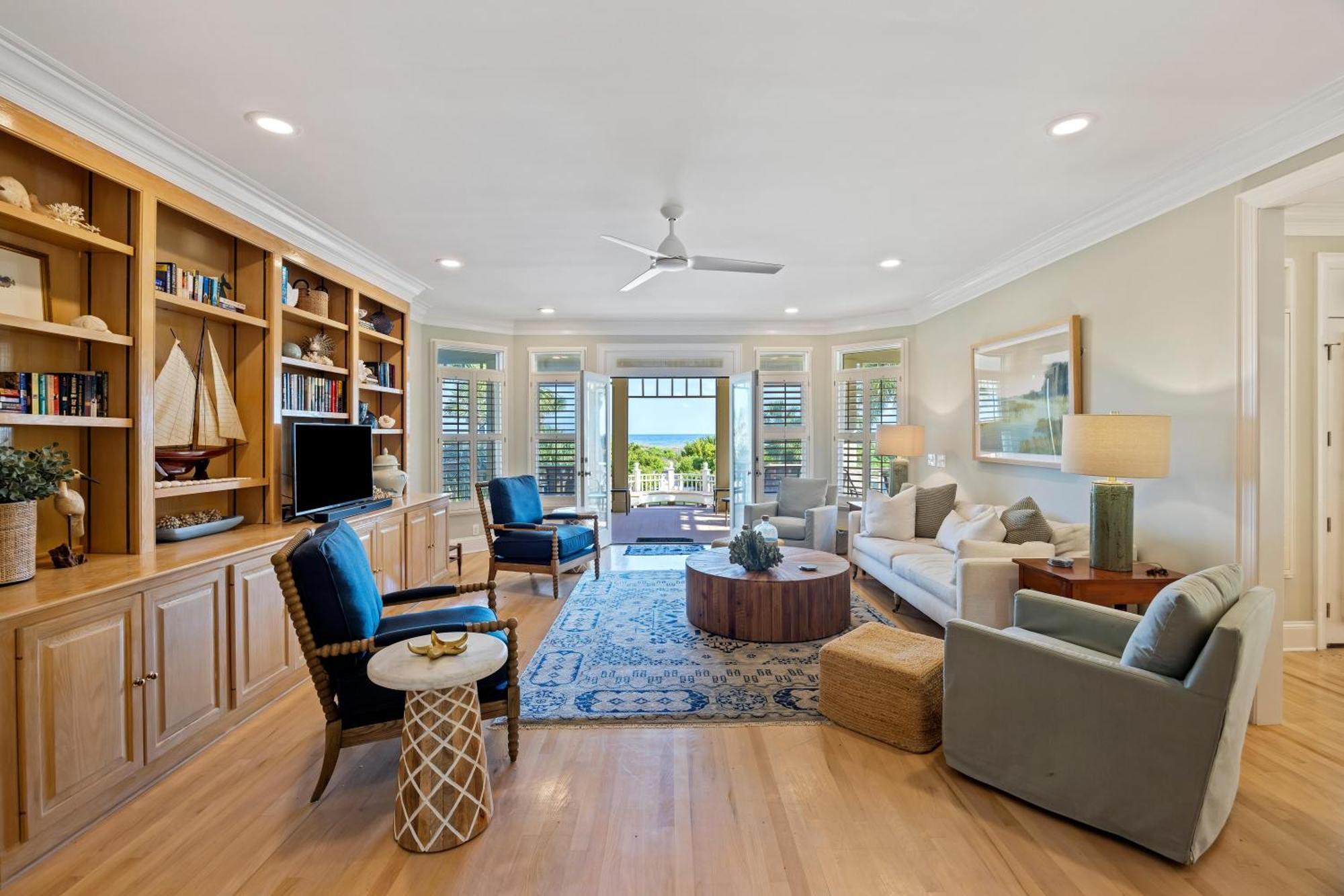 Holiday home 3700 Palm Blvd