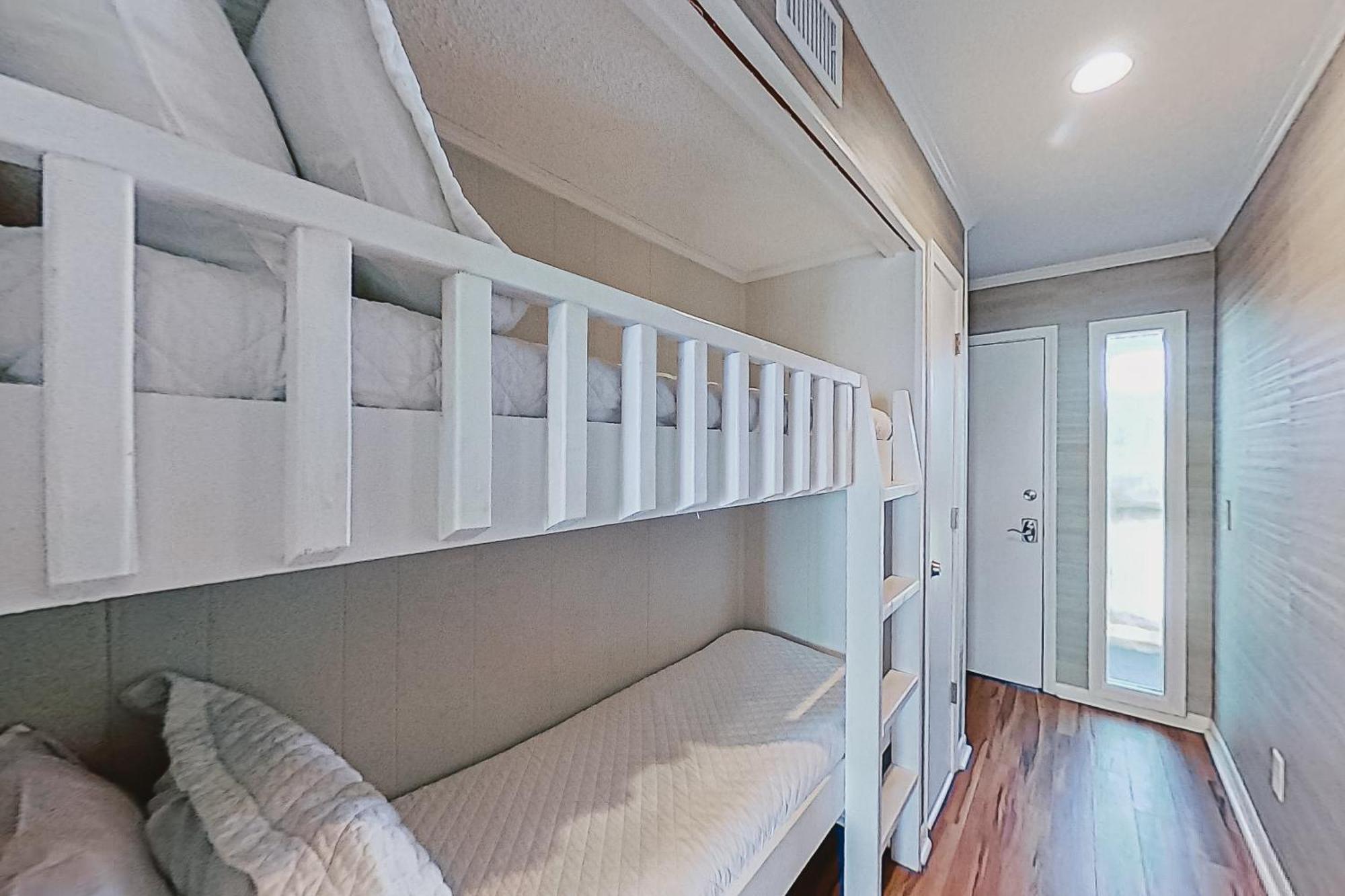 Apartment Sea 227-b Isle of Palms