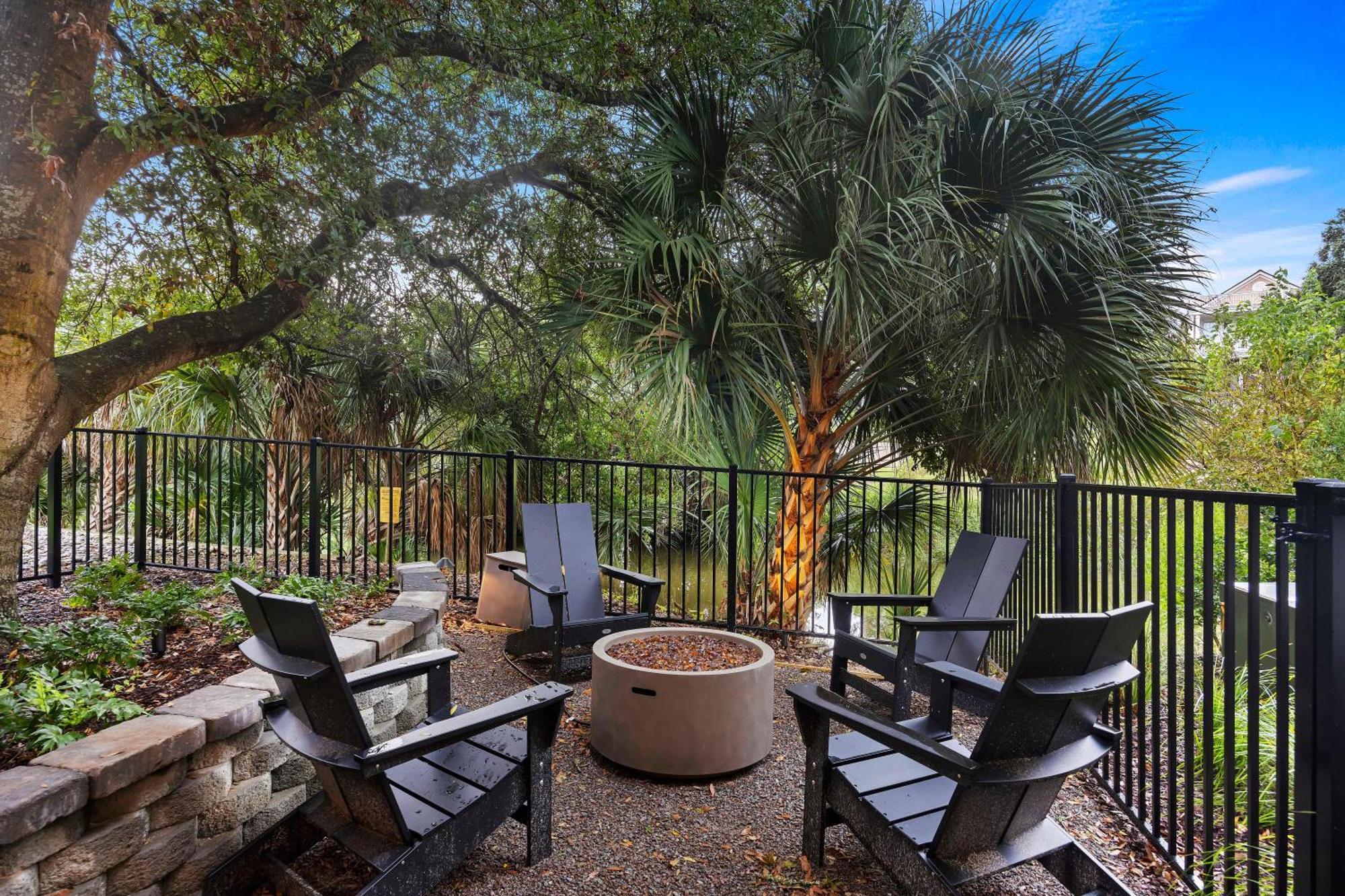 10 Yacht Harbor Holiday home *